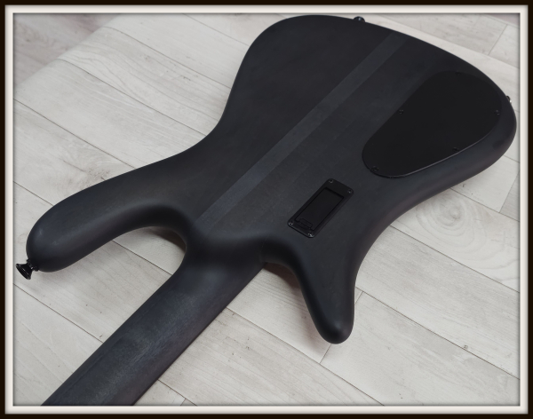Spector Euro 4 LX Neck-Thru, Nightshade Matte *2nd Hand*